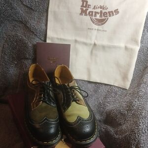 Dr. Martens Men's Two-Tone Dead Stock Wingtips